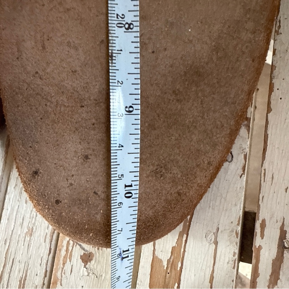 Vintage Minnetonka Tan Suede Moccasins - Picture 9 of 9